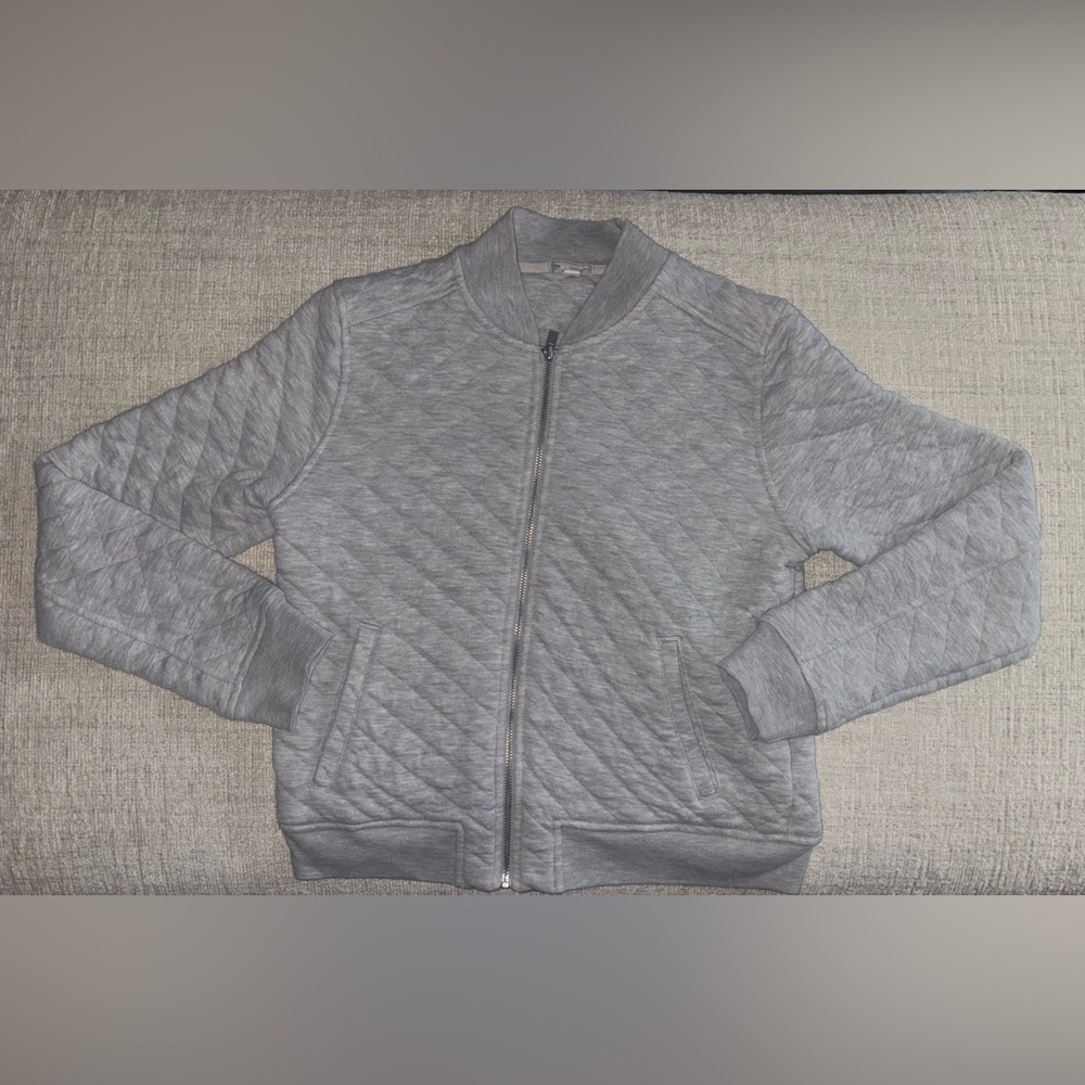 GAP Quilted Bomber Jacket Heather Gray Zip Up Rib Knit Trim Women’s M EUC
